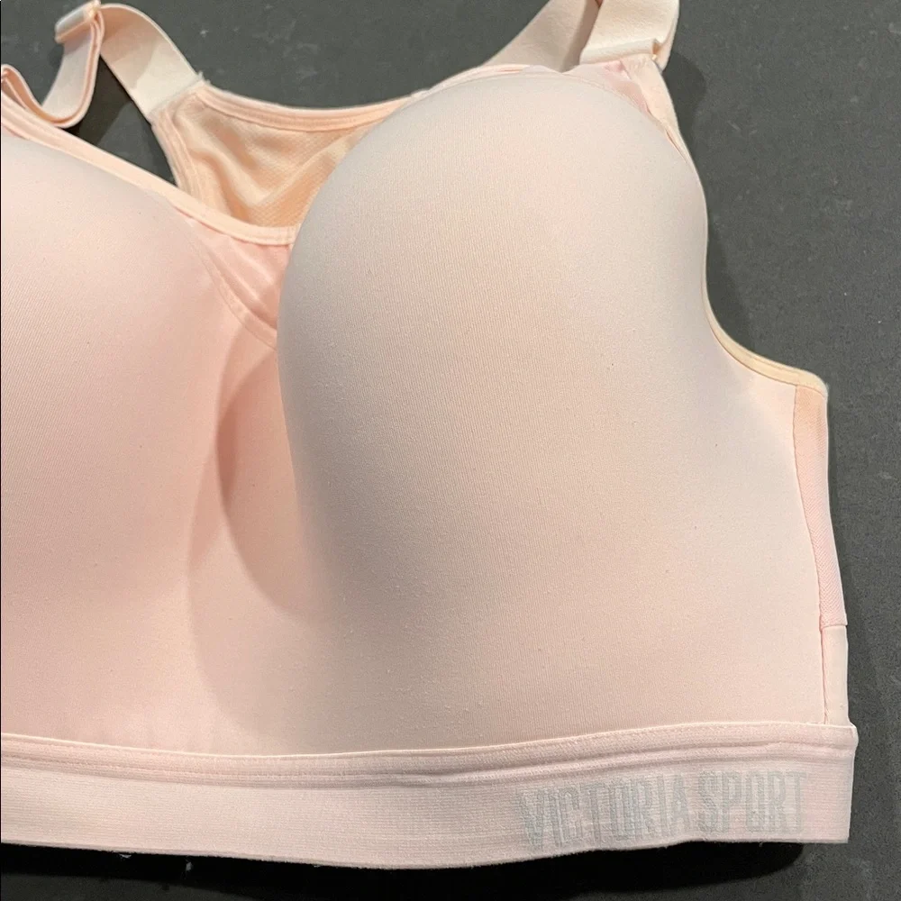 Victoria's Secret Sport Incredible Lightweight Peach Sports Bra 34DDD - Picture 3 of 9